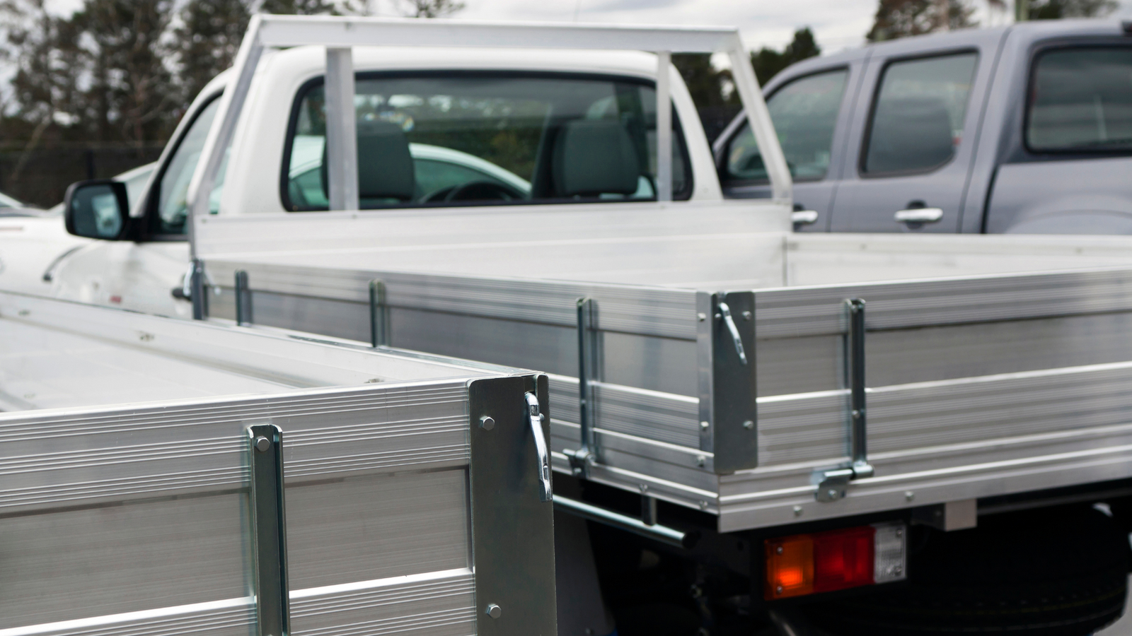 Why Tradies in Western Sydney Replace Bush Kits More Than Anyone Else