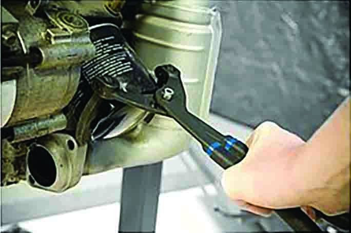 330mm (13") Oil Filter Claw Plier With Swivel Jaw - PKTool