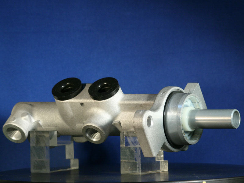 Brake Master Cylinder 40018BM - Top Performance | Universal Auto Spares