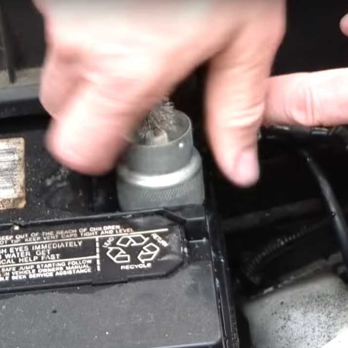 Battery Post Terminal Cleaner - Charge