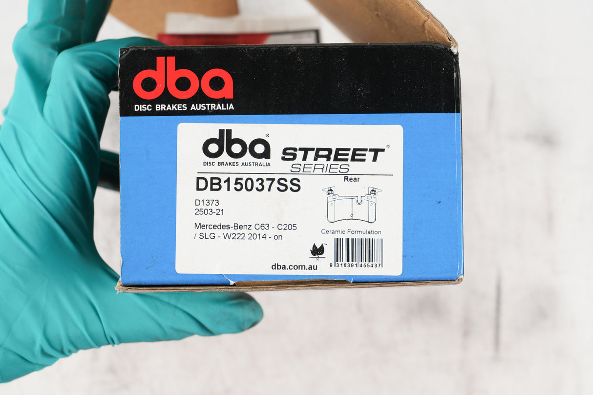 Ss Street Series Brake Pads Mercedes-Benz C63 C205/SL63 Amg R230 2014 On Rear DB15037SS - DBA