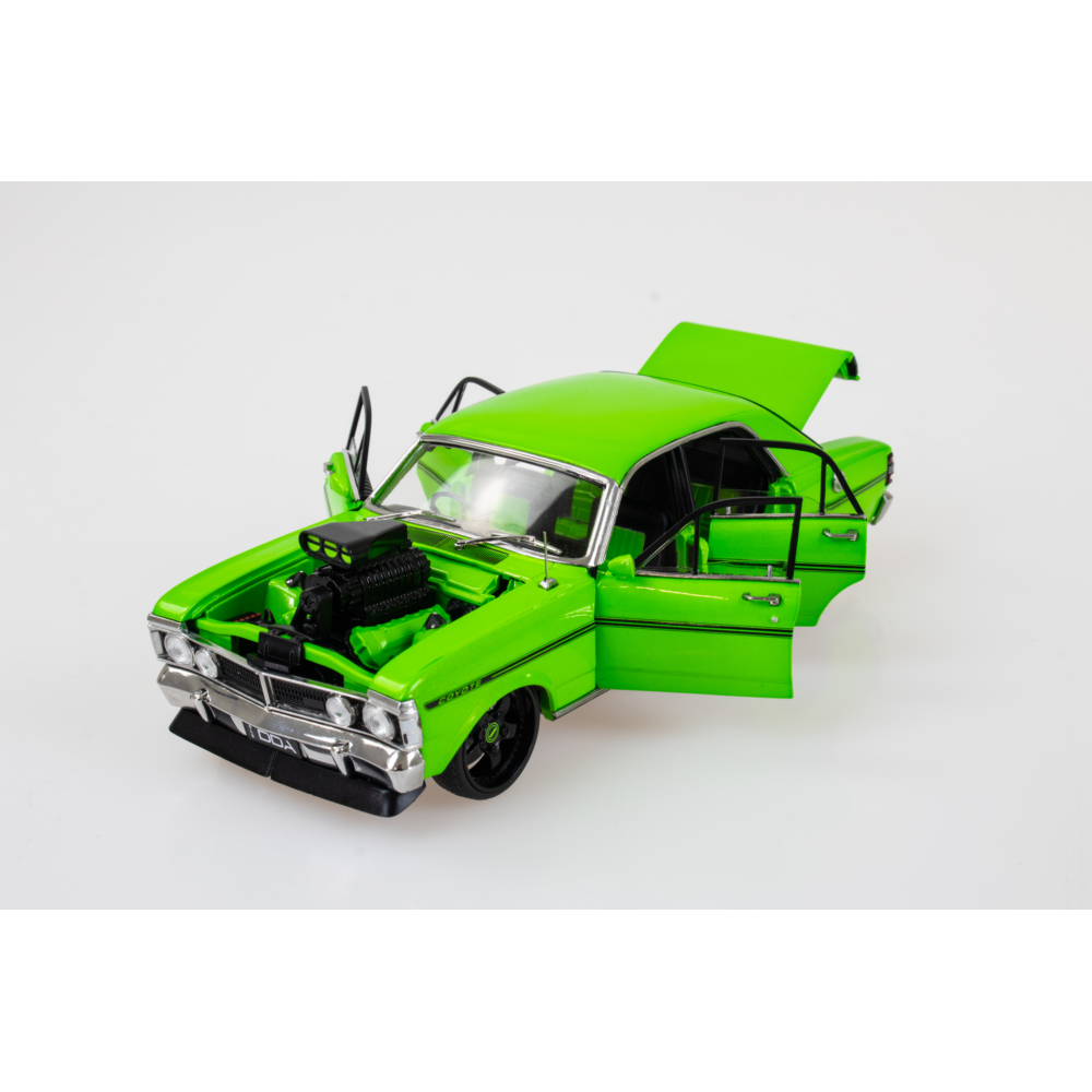 Ford Falcon XY GTHO Supercharged Lime Green Diecast Model Car 1:24 Scale Collectible