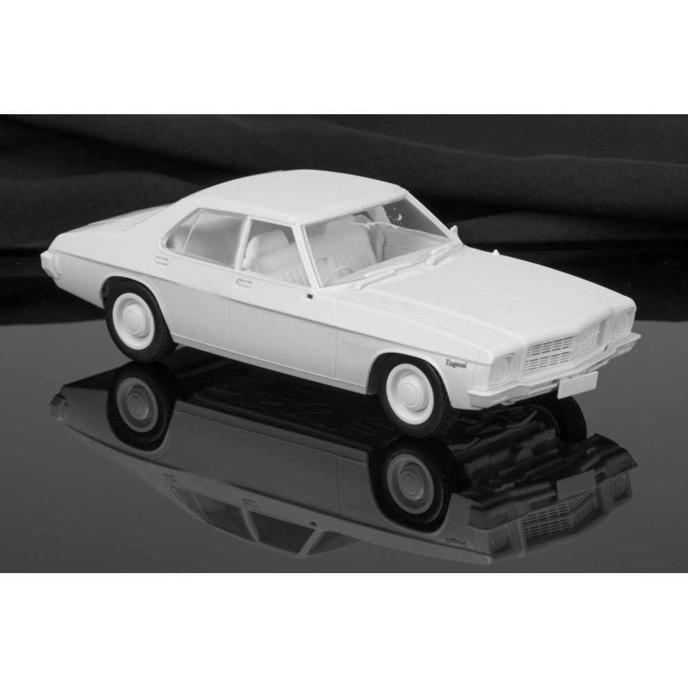 Holden HQ Kingswood 4-Door Plastic Model Car Kit 1:24 Scale Collectible