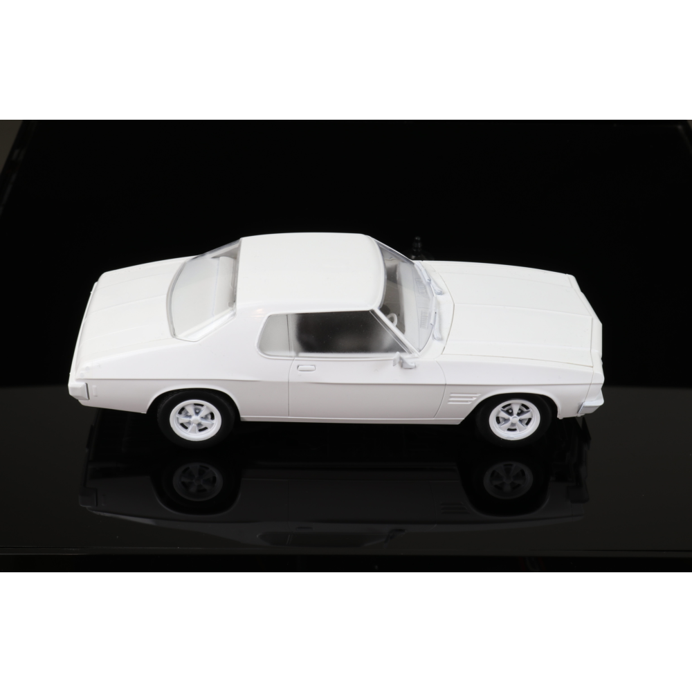 Holden Monaro HQ GTS Standard Two Door Plastic Model Car Kit 1:24 Scale Collectible - Diecast Models