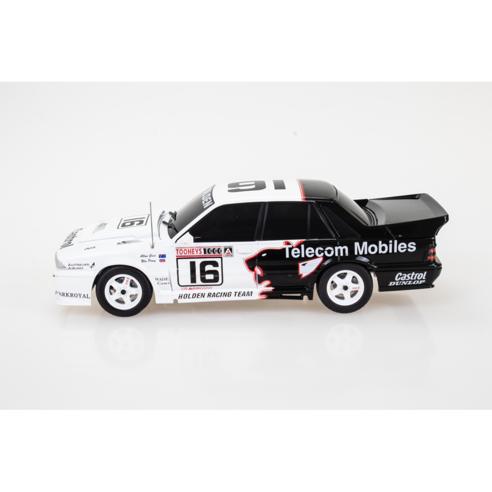 1990 Bathurst Winner Holden Commodore VL SS Group A SV #16 Allan Grice Win Percy Spectra Rides Plastic Light Up Model Car 1:24 Scale Collectible