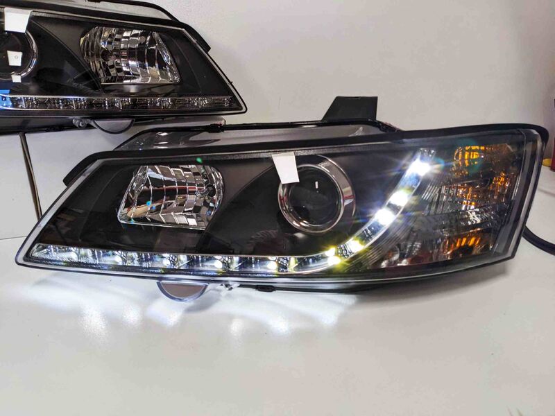 Black DRL LED Projector Head Lights Fit For Holden Commodore VY UTE 2002-2004 HL-HLN024LS - Machter
