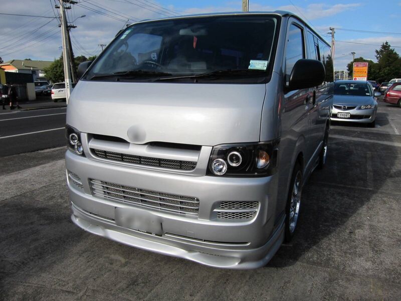 Black CCFL Angel Eyes Projector Headlights Fit For Toyota Hiace Van 2004-2010 HL-TA064LS - Machter