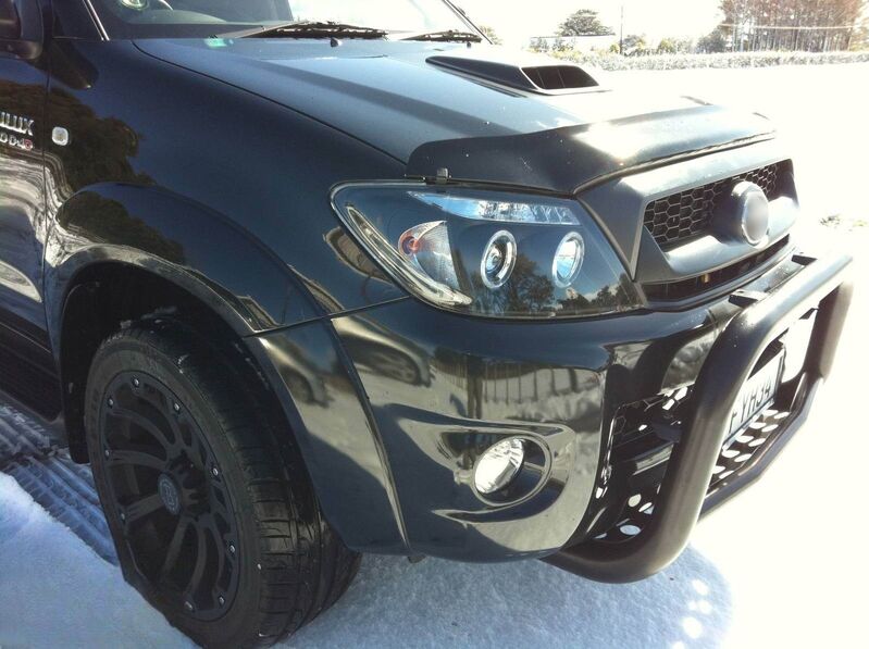 Black CCFL Angel-Eyes Projector Headlights Fit For Toyota Hilux SR5 2005-2010 HL-TA065LS - Machter