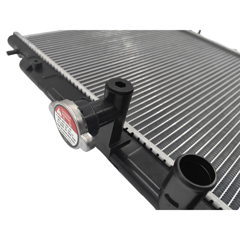 Aluminum Core Plastic Tank Radiator With Cap Fit For Nissan Rogue X-Trail II T31 RAD-NS007 - Machter