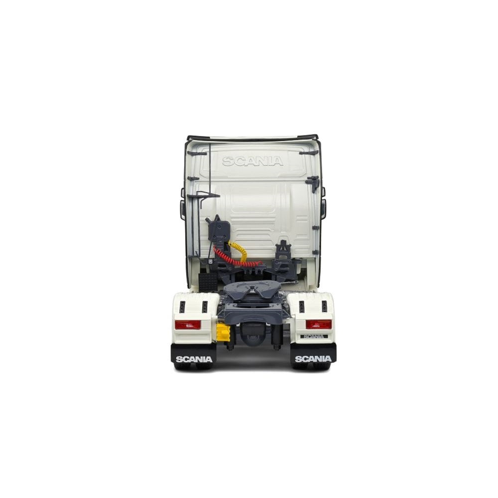 Scania 580S Semi Truck Cream Diecast Model Truck 1:24 Scale (Approx. 18–20cm) Collectible | Universal Auto Spares