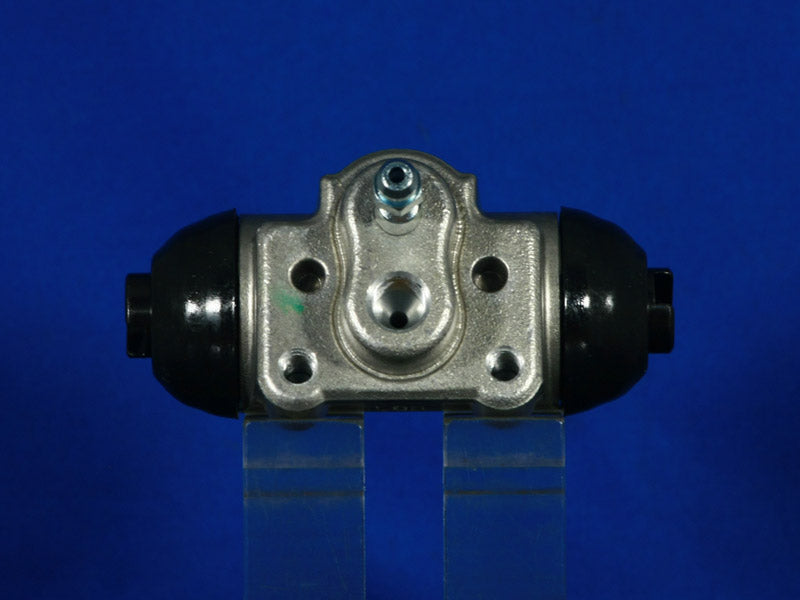 Clutch Master Cylinder TJB10201 - Top Performance | Universal Auto Spares