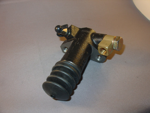 Clutch Slave Cylinder TJB4218 - Top Performance | Universal Auto Spares