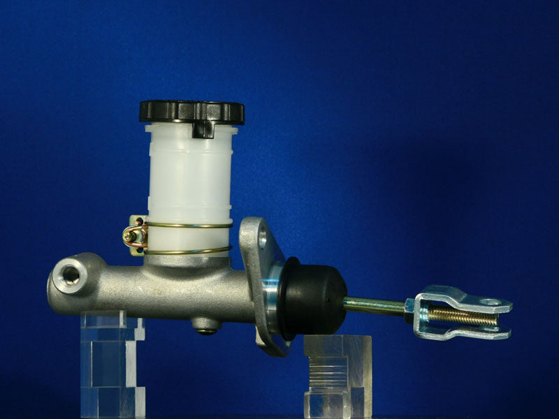 Clutch Master Cylinder TJB6039 - Top Performance | Universal Auto Spares