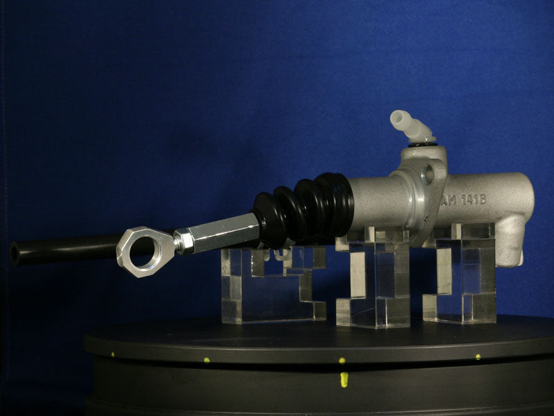 Clutch Master Cylinder TJB9640 - Top Performance | Universal Auto Spares