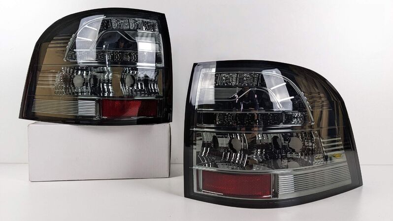 Smoke LED Tail Lights Fit For Holden Commodore VE UTE E1 E2 HSV 2006-2013 TL-HLN028LS - Machter