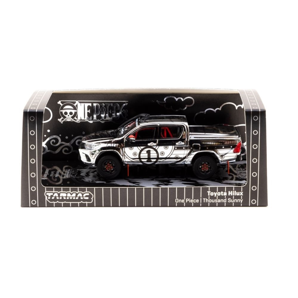 Toyota Hilux Thousand Sunny with Metal Oil Can Diecast Model Car 1:64 Scale (Approx. 7cm) Collectible | Universal Auto Spares