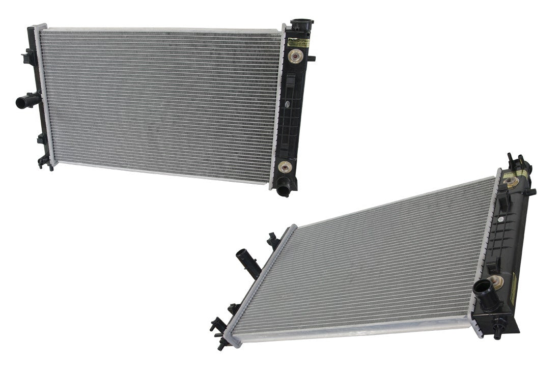 Radiator (5.7L V8, Automatic) Holden Statesman WL 2004 - 2006 HLSM-RAD-008 - Sterling