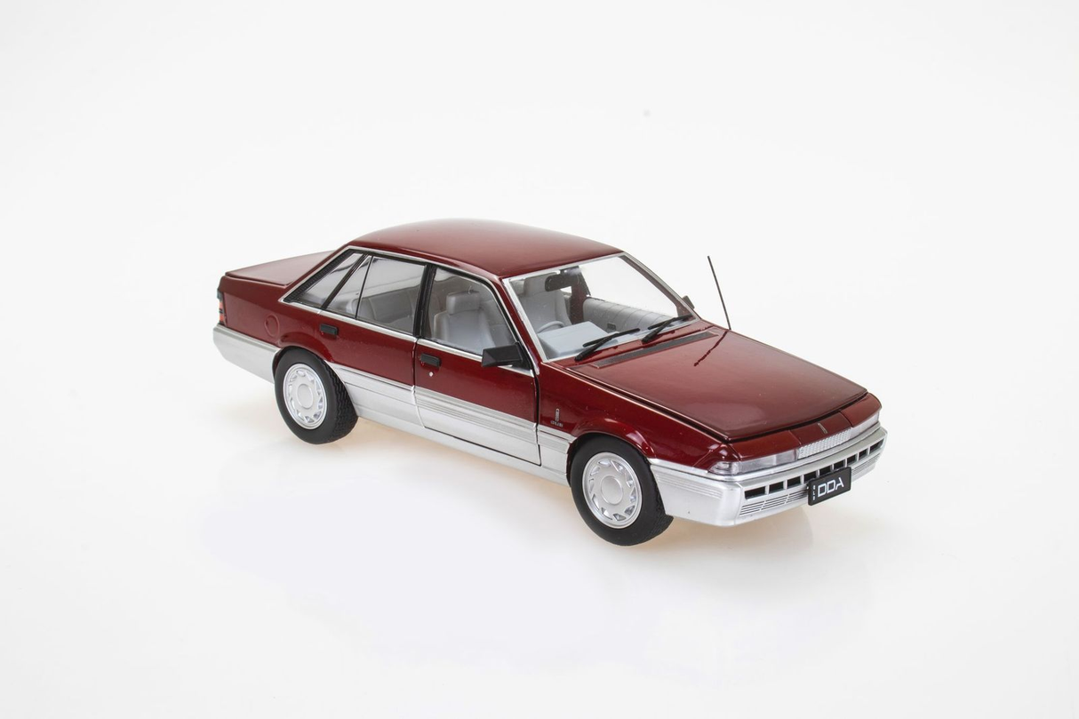 Holden VL Calais Red/Silver Diecast Model Car 1:24 Scale (Approx. 18–20cm) Collectible | Universal Auto Spares
