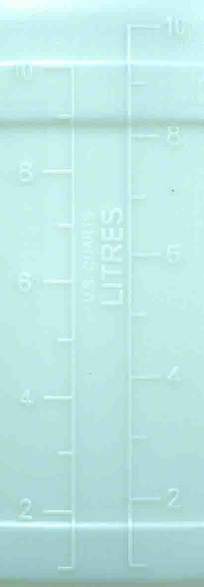10L Measuring Jug With Twin Handles and Screw On Lid - PKTool