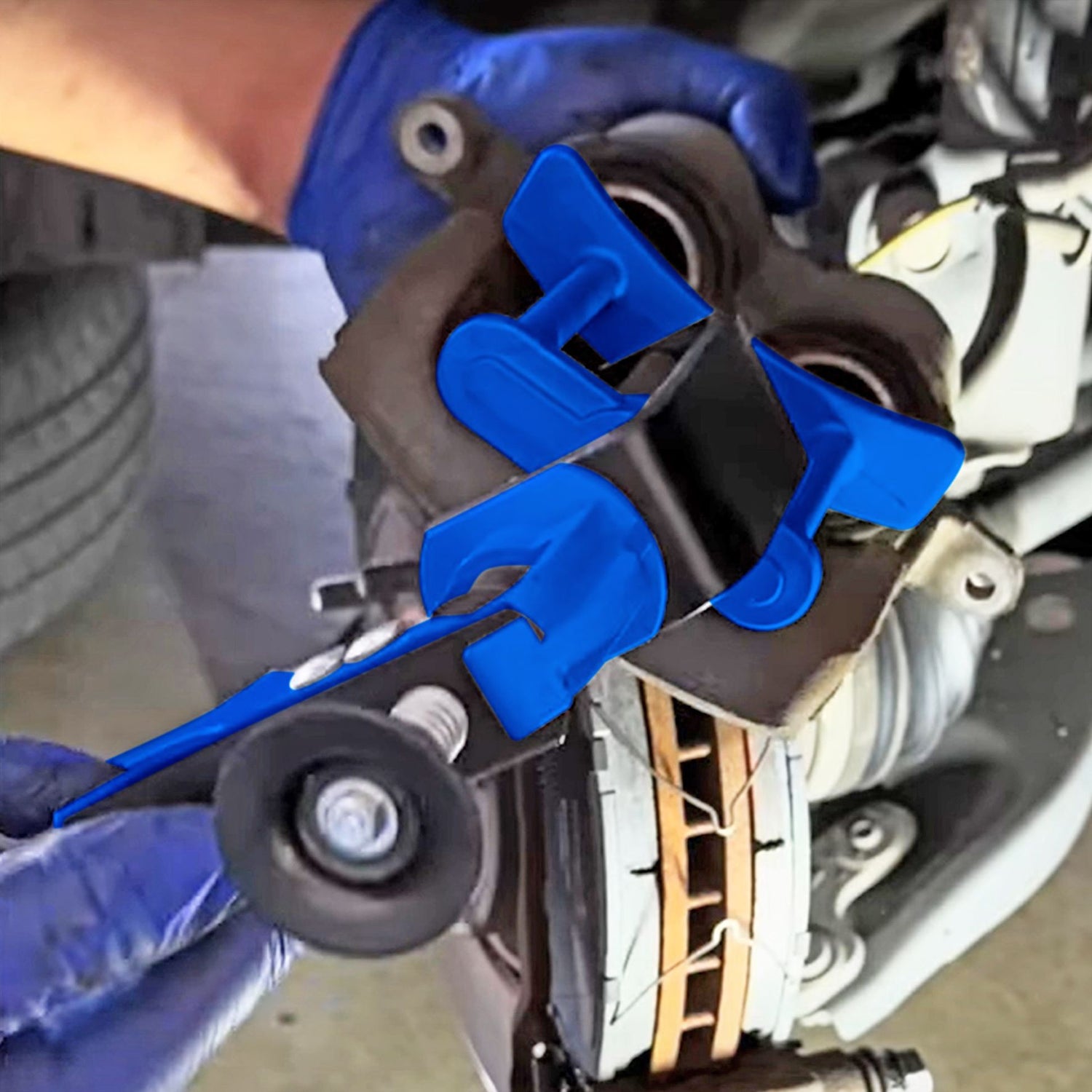 Dual Piston Disc Brake Pad Spreader Heavy-Duty Ratcheting Caliper - PKTool | Universal Auto Spares