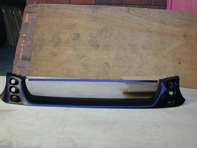 Front Grille (6 Round Hole, Performance) Subaru Impreza GD/GG 2000 - 2002 SBIP-GRI-59F - Sterling