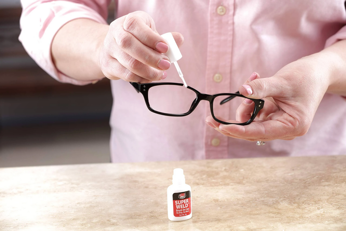 Super Weld Brush-On Instant Adhesive Cyanoacrylate Super Glue - J-B Weld