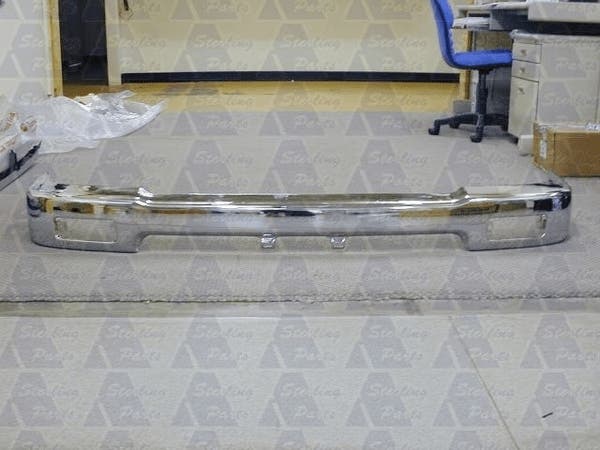 Front Bumper Bar Cover (Chrome) Toyota Hilux LN106 1991 - 1997 TYHX-BAR-70F - Sterling