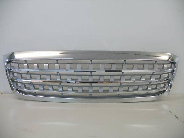 Front Grille (Performance Horizontal Bar, Chrome/Silver) Toyota Hilux 2008 - 2011 TYHX-GRI-62F - Sterling