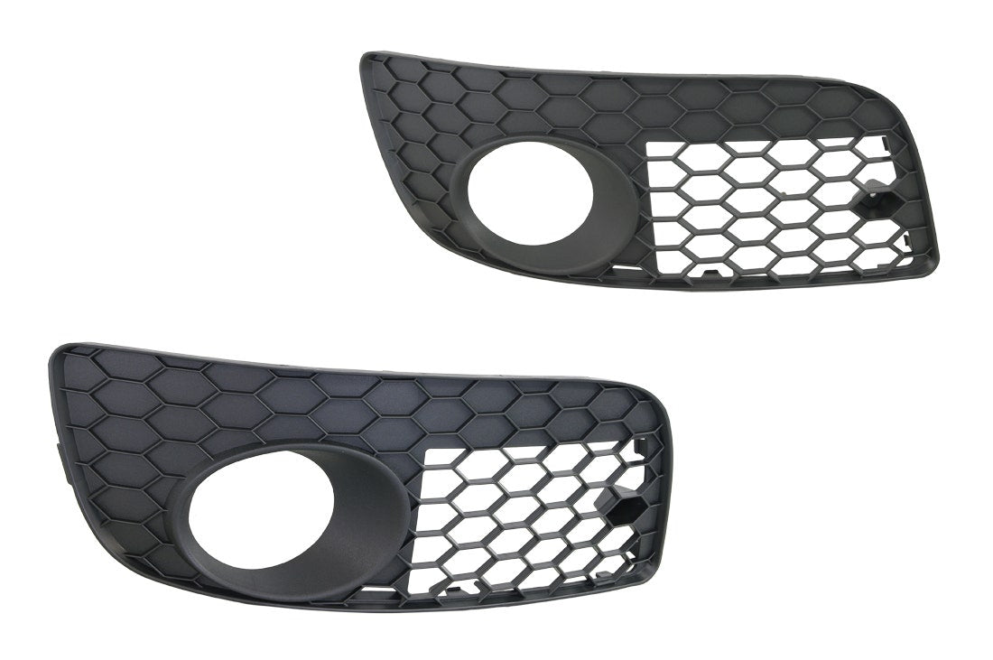 Front Fog Light Cover (RHS) Volkswagen Golf MK5 GTI 2004 - 2009 VWG5-FLC-31R - Sterling