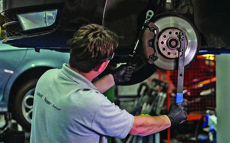 Wheel Hub Holding Tool, Holding Wheel Hubs & Flanges In Place - PKTool