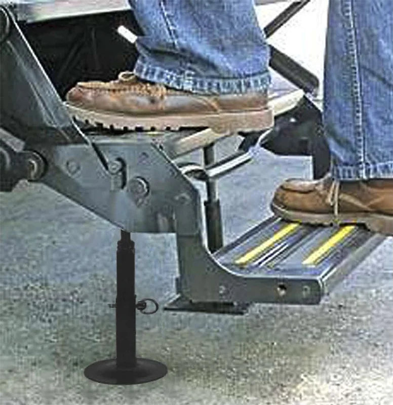 Caravan Step Stabiliser, Maximum Load 120kg, 135mm to 300mm - LoadMaster