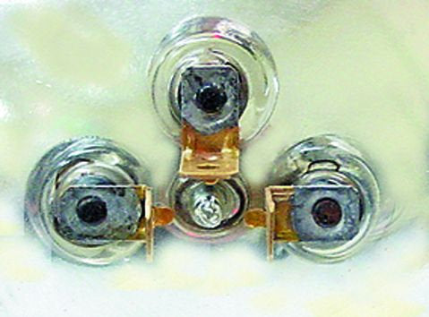 Sealed Beam 5-3/4″ 12v Round Small 3 Pin Curved Face - Motolite