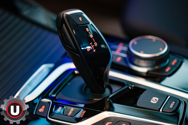 Signs That Transmission Fluid Needs to be Changed: A Comprehensive Guide
