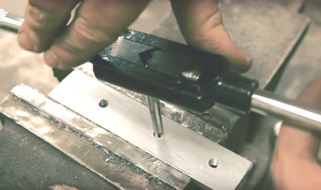 60 Piece Metric & Sae Tap & Die Set - PKTool