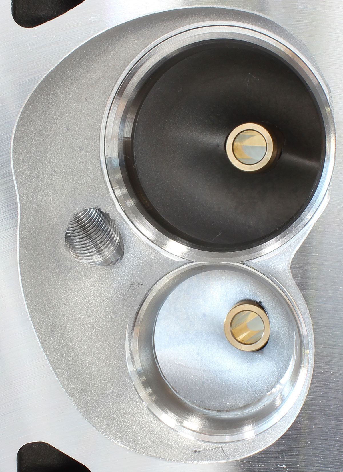 SBF 185cc Aluminium Heads Bare 58cc Chambers, 2.02"/1.60" AF95-0347 - Aeroflow