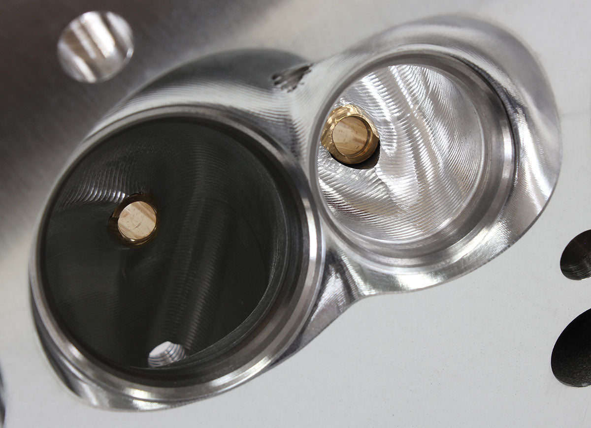 SBC 213cc CNC Alloy Heads Bare 68cc, 2.08"/1.60" Valves, Pair AF95-0401 - Aeroflow
