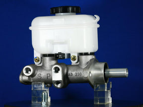 Brake Master Cylinder B227-118T - Top Performance | Universal Auto Spares