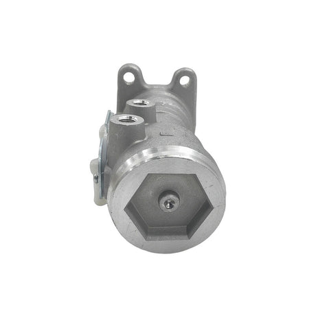 Brake Master Cylinder Fit For Isuzu NKR150 NKR200 NKR250 NPR200 NPR250 NPR300 3.0L 3.1L 3.6L 4.3L 4.6L Diesel I4 8V SOHC 1993-2007 CMC-IS002 - Machter