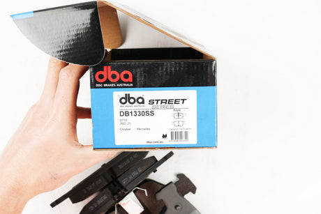 Ss Street Series Brake Pads Chrysler & Mercedes 1995-2005 Front DB1330SS - DBA | Universal Auto Spares