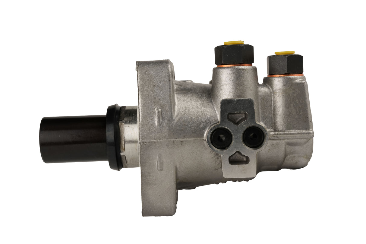 Brake Master Cylinder Toyota DBABM11165 - DBA