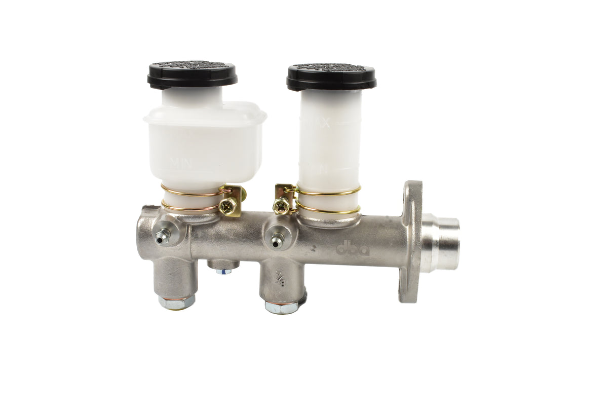 Brake Master Cylinder Nissan DBABM1372 - DBA