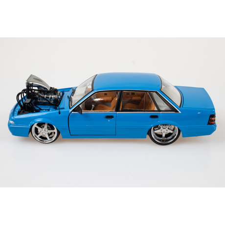 Holden VL Calais Custom Supercharged Blue Diecast Model Car 1:24 Scale Collectible