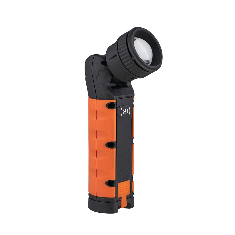 180° Adjustable Zoom Torch 900 Max Lumen - Exelite
