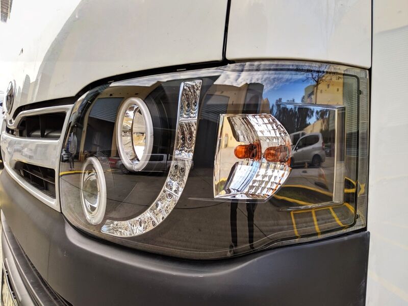 Black CCFL DRL Projector Headlights Fit For Toyota Hiace Van 2011-2014 HL-TA068LS - Machter
