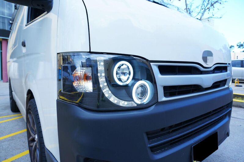 Black CCFL DRL Projector Headlights Fit For Toyota Hiace Van 2011-2014 HL-TA068LS - Machter