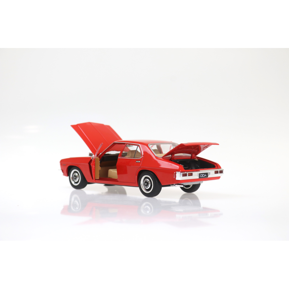 Holden HQ Kingswood 4 Door Red Diecast Model Car 1:24 Scale (Approx. 18–20cm) Collectible | Universal Auto Spares