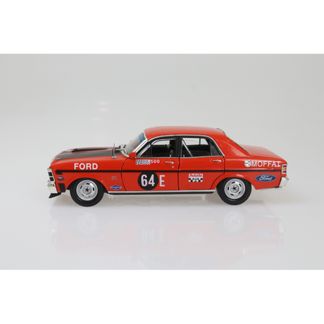 Ford XW Falcon GTHO #64E Moffat Bathurst Winner Diecast Model Car 1:24 Scale (Approx. 18–20cm) Collectible | Universal Auto Spares