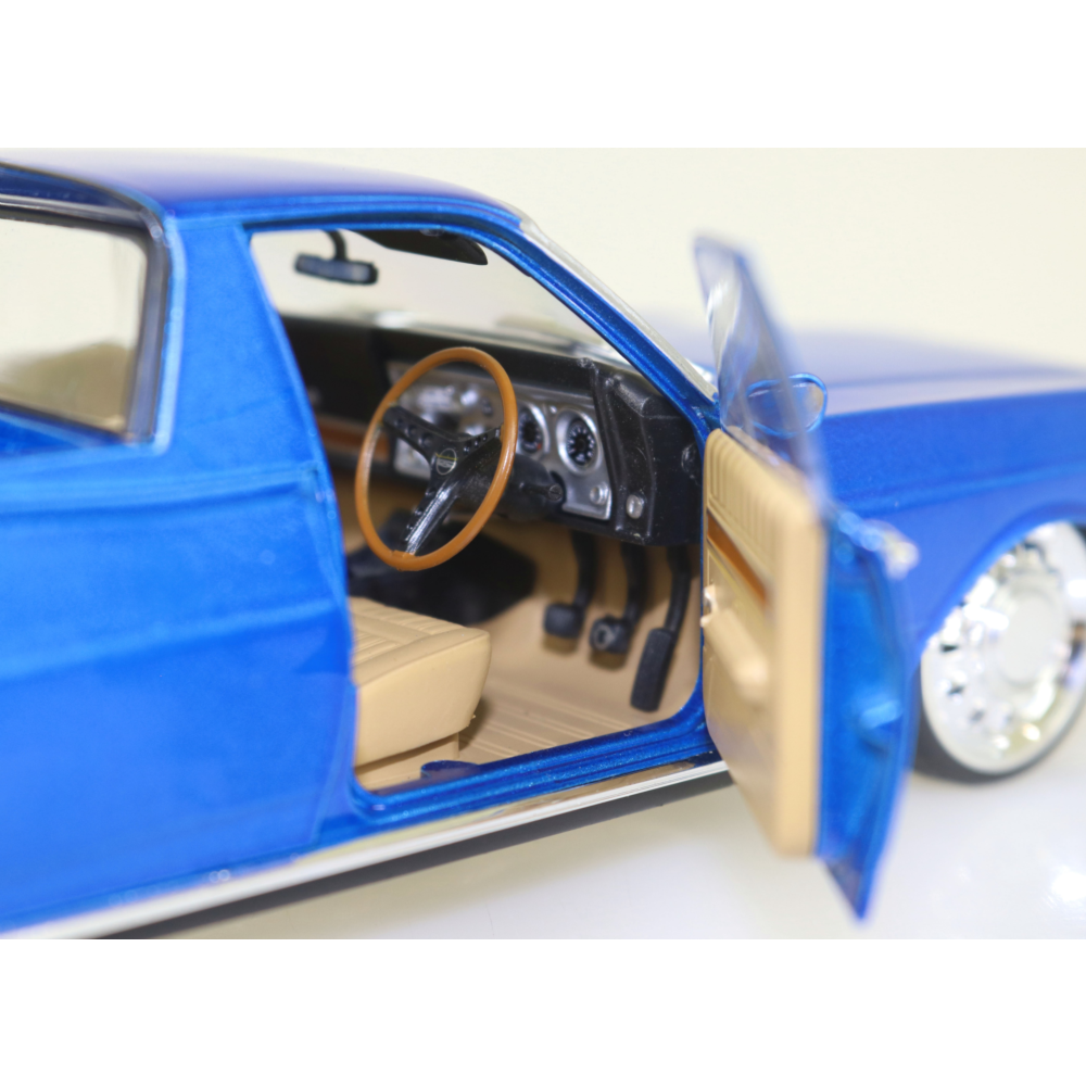 Ford XY Falcon Ute Custom Supercharged Barra Engine Blue Diecast Model Car 1:24 Scale (Approx. 18–20cm) Collectible | Universal Auto Spares