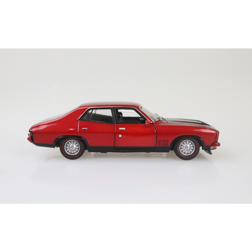 Ford Falcon XB GT 4 Door Red Diecast Model Car 1:32 Scale (Approx. 14–15cm) Collectible | Universal Auto Spares