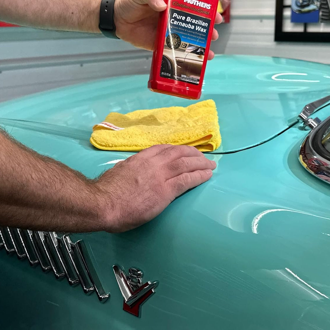 CALIFORNIA GOLD® PURE BRAZILIAN CARNAUBA WAX LIQUID 3.785L - Mothers